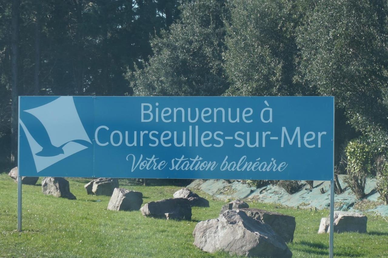 Plage Et La Mer Tres Proche Courseulles-sur-Mer Exteriör bild